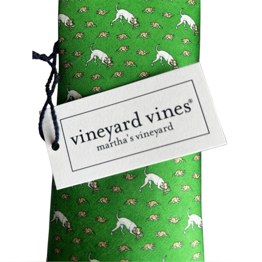 NIB Vineyard Vines Custom Collection "Billy" Men's Tie